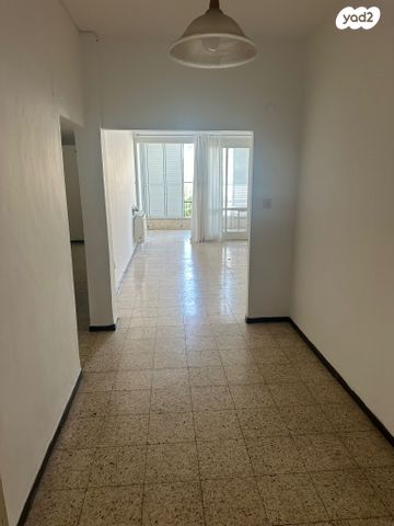 דירה, נפתלי הלל 5, אברמוביץ', ראשון לציון