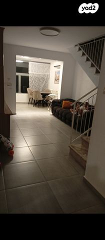 גג/ פנטהאוז, הגאון מוילנה 8, עמנואל, עמנואל