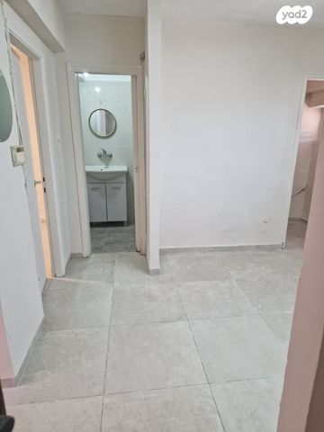 שדרות דגניה 75