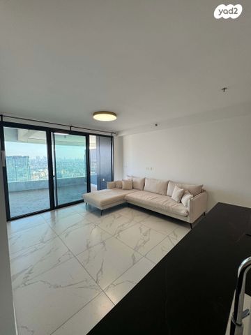 דירה, ישראל טל 5, מונטיפיורי, הרכבת, תל אביב יפו