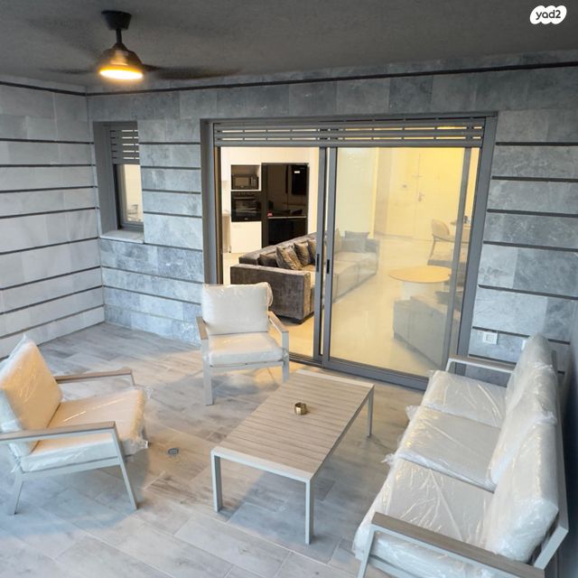 דירה, אילות 27, האשל, אילת