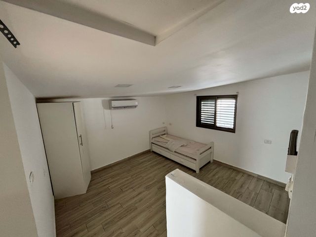 יחידת דיור, הגפן 1, עין יעקב, עין יעקב