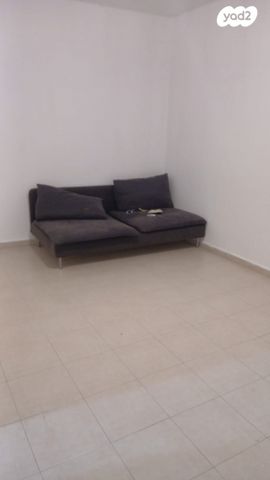 מורד התאנה 16