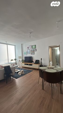 דירה, דניאל 85, לב העיר, בת ים