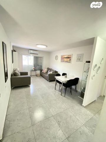 דירה, אברהם שלונסקי 38, קרית נורדאו, נתניה