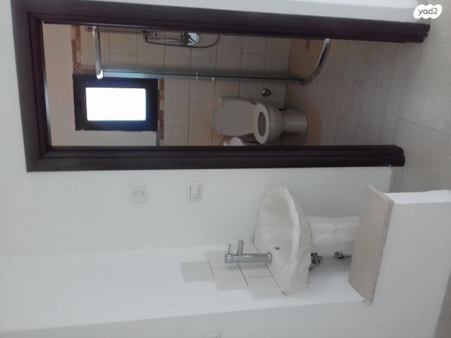 דירת גן, הרב עוזיאל 21, רכסים, רכסים