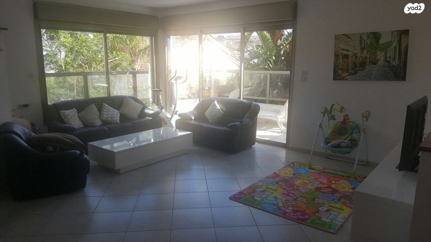 דירה, גיבורי גטו וארשה 6, רמת אשכול, חיפה