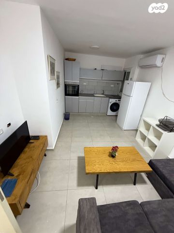 יחידת דיור, חיים נחמן ביאליק 108, שכונה א', באר שבע