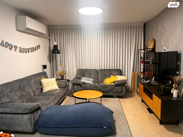 דירה, קהילת וילנה 4, קרית שרת מזרח, חולון