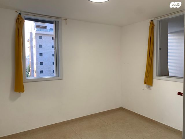 דירה, מעונות ברכה 2, השומר, ראשון לציון