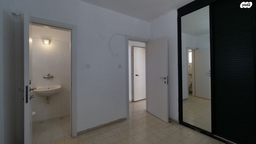 דירה, הרב יצחק בן חנן 20, נאות גנים, נתניה