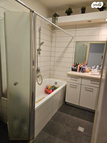 דירה, חנה 38, כרמליה, חיפה