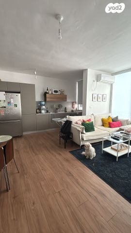 דירה, דניאל 85, לב העיר, בת ים