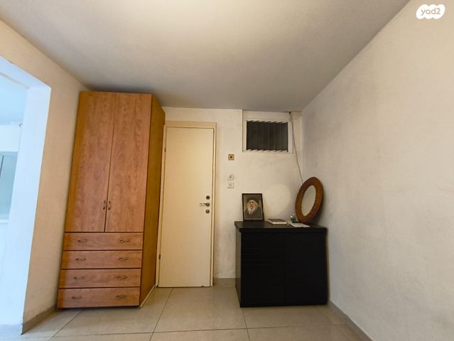 יקותיאל אדם 2