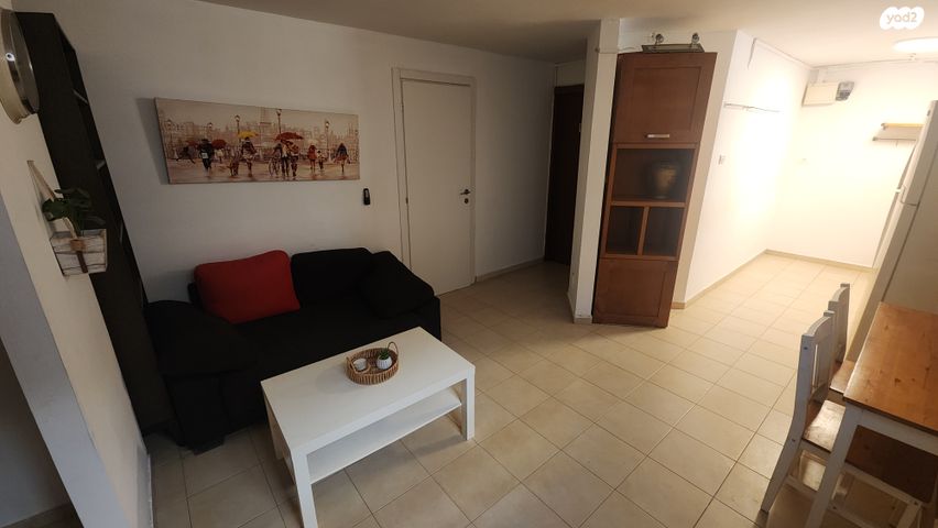 מרתף/ פרטר, מרום גולן 7, נווה דקלים, ראשון לציון