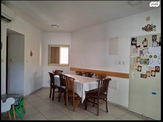 ישראל גלילי 9