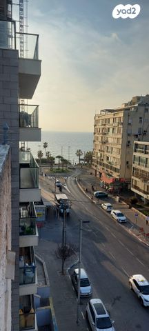 גג/ פנטהאוז, רוטשילד 6, רוטשילד עצמאות, בת ים