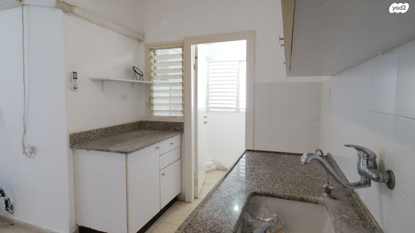 דירה, הרב יצחק בן חנן 20, נאות גנים, נתניה