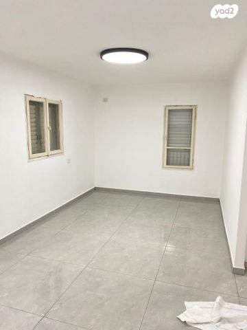 דירה, מנחם בגין 27, תל גיבורים, בני ברק