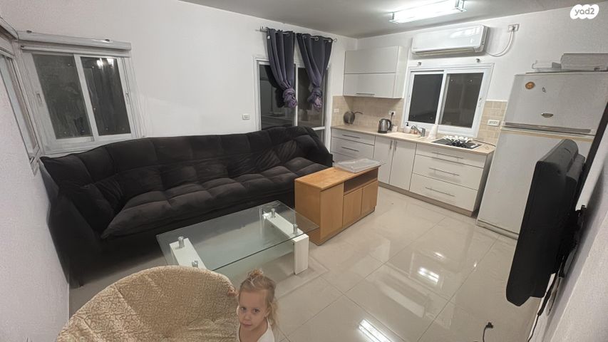 דירה, נחל אוג 1, עלמון, עלמון