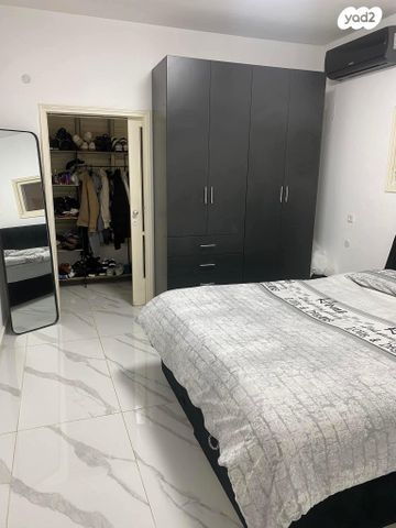 דירה, שפרינצק 26, מרכז, קרית עבודה, חולון