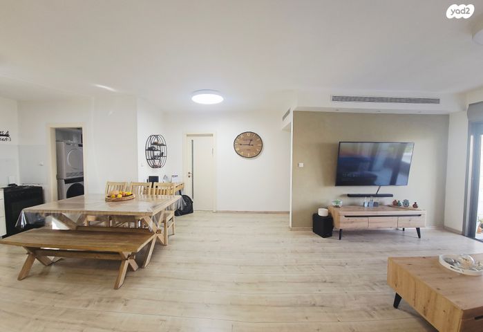 דירה, עמק זבולון, מודיעין מכבים רעות