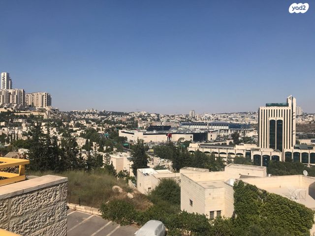 דירה, האייל, מלחה, מנחת, ירושלים