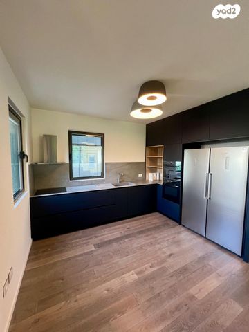 דירה, נחמיה 19, כרם התימנים, תל אביב יפו