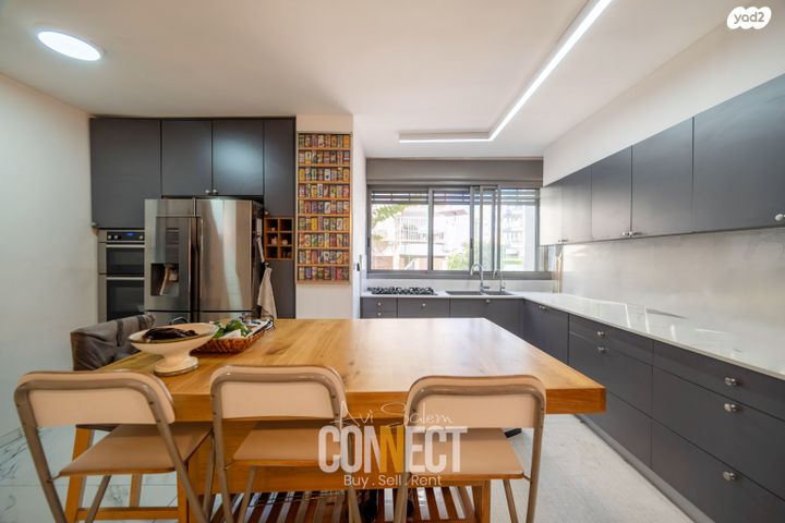 דירה, חיים צבי גרינשטיין 13, קרול, פתח תקווה