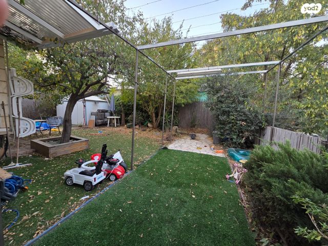 דירה, גבעת זאב