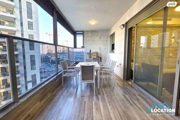 דירה, משכנות האומנים, קרית מוצקין