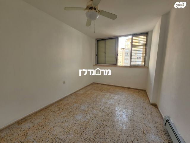 דירה, הרצליה