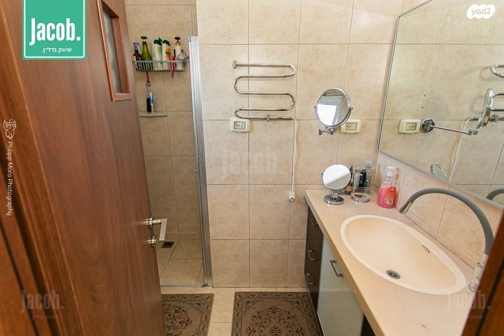 דירה, סביוני הכרמל, חיפה