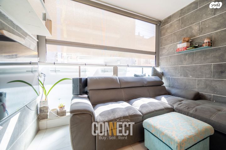 דירה, חיים צבי גרינשטיין 13, קרול, פתח תקווה