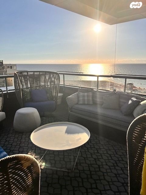 גג/ פנטהאוז, תל אביב יפו