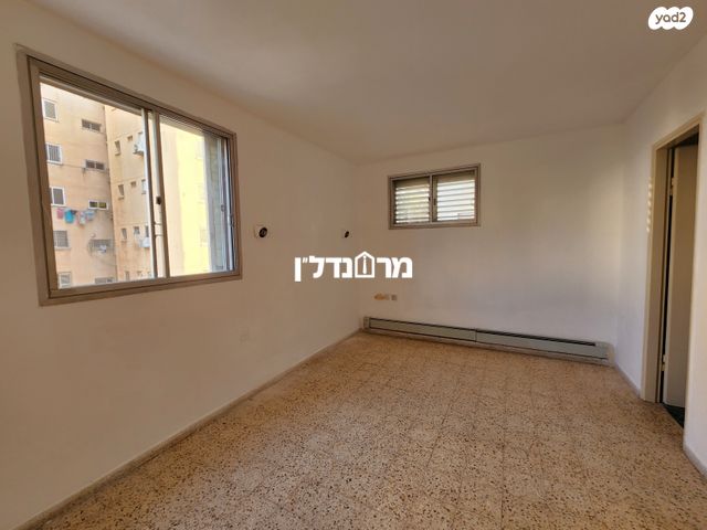 דירה, הרצליה