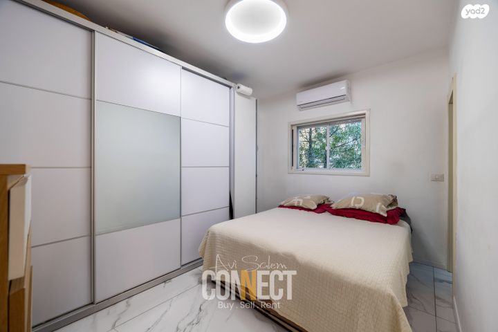 חיים צבי גרינשטיין 13