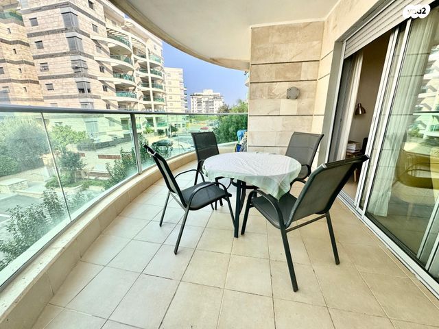 דירה, ארגמן, נס ציונה