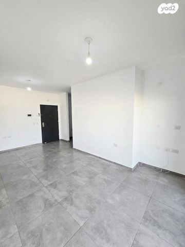 דירה, חיים ויצמן, מורשת, מודיעין מכבים רעות