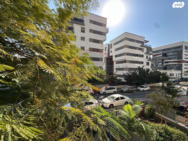 דירה, ארבע האמהות, רובע יזרעאל סביוני העמק, עפולה