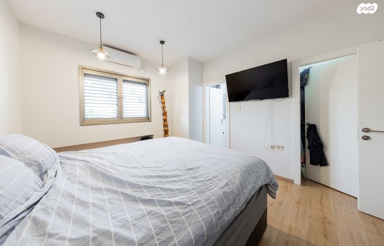 דו משפחתי, אליעזר בן יהודה, הוד השרון