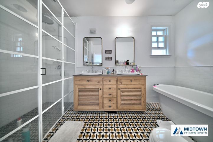 דו משפחתי, שמואל הנגיד, מורשה, רמת השרון