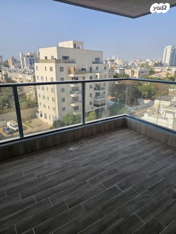 דירה, רמב"ם, רמת חן ובן ציון, נתניה