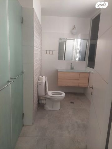 דירה, דניאל, לב העיר, בת ים