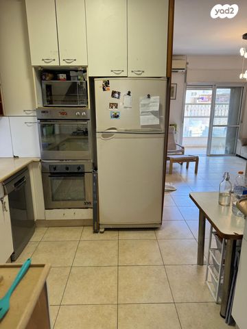 דירה, הרב יצחק נסים, חומת שמואל, הר חומה, ירושלים