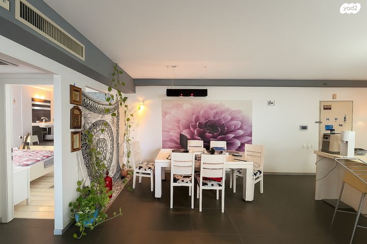 דירה, שמעון בן צבי 4, שטח 9, גבעתיים