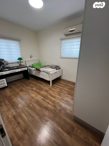 דירה, נאות רחל, חולון