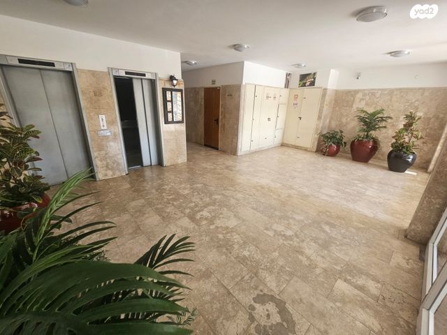 דירה, חיים הזז, שכונה ב', באר שבע