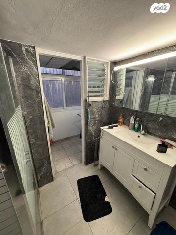 דירה, צופית עלית, אילת