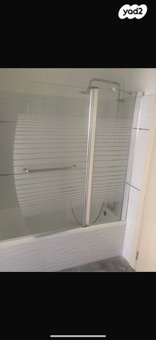 דירה, יצחק רפאל 10, חומת שמואל, הר חומה, ירושלים